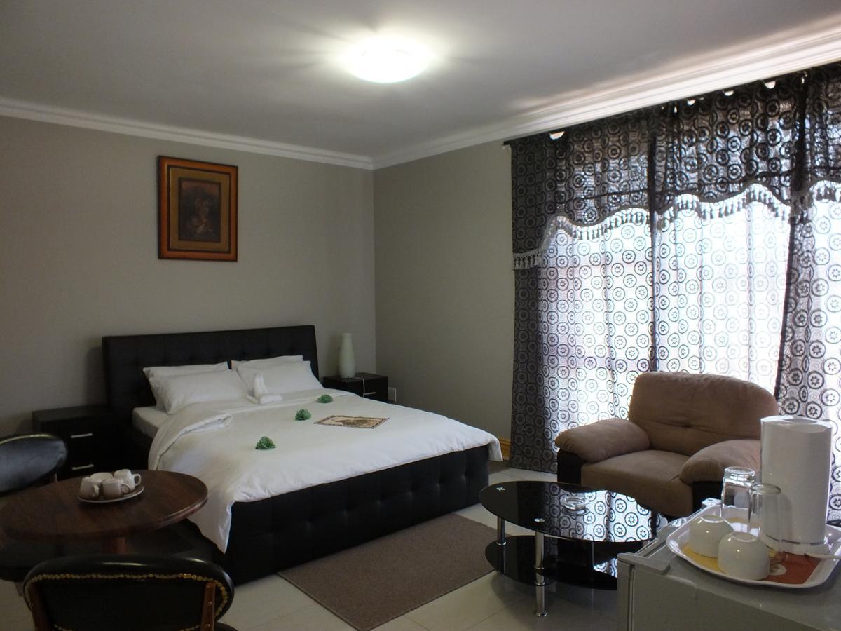 Royal Castle Guest House Windhoek Eksteriør bilde