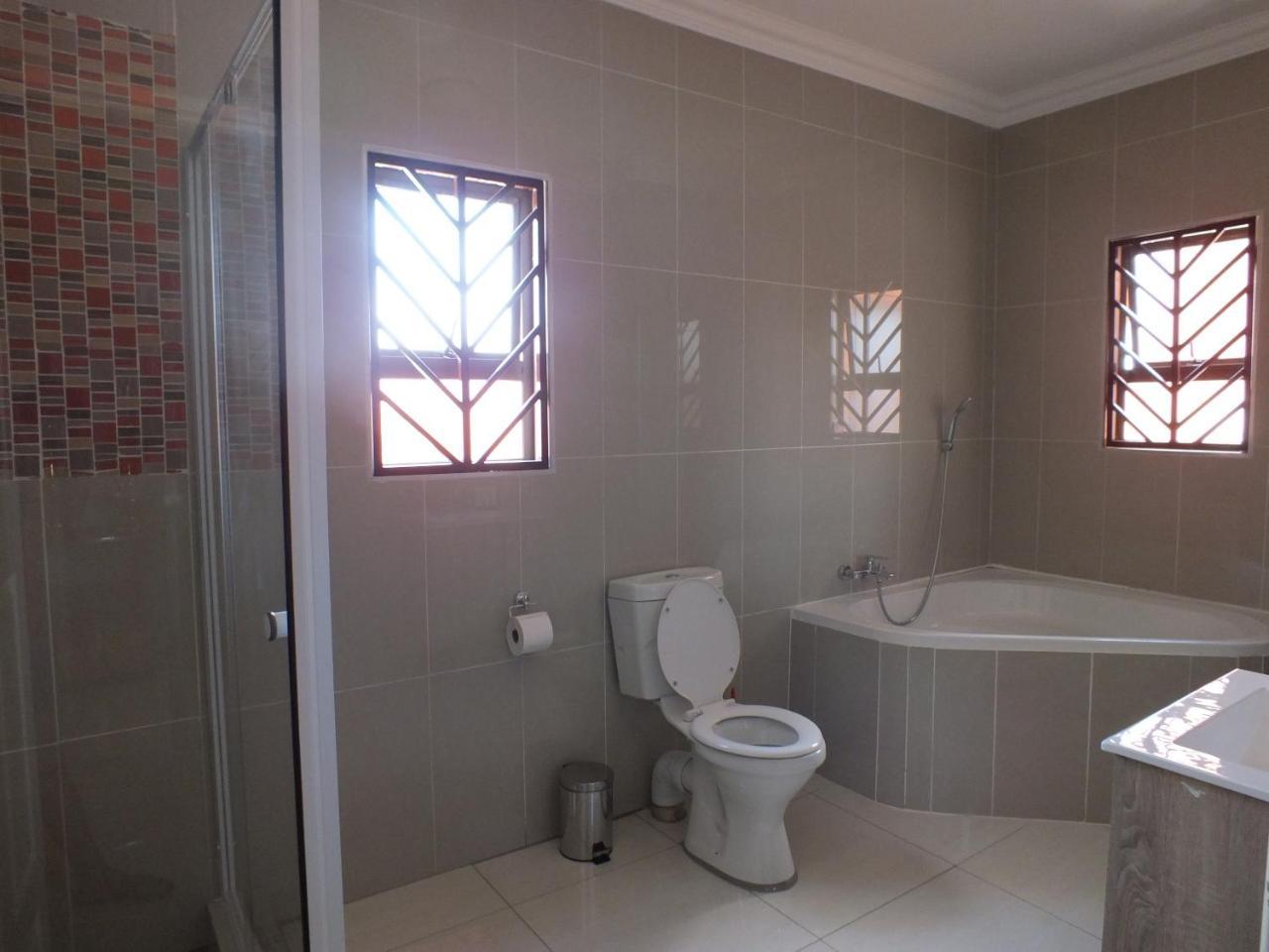 Royal Castle Guest House Windhoek Eksteriør bilde